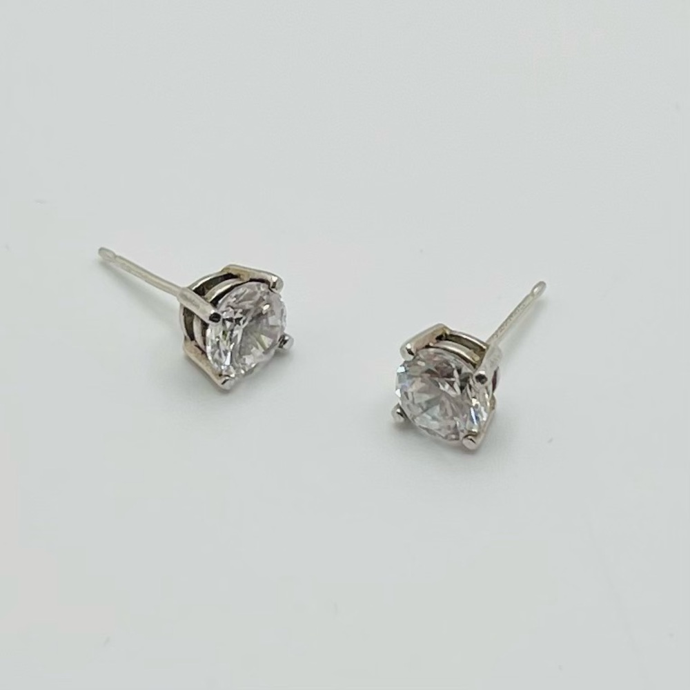 925 Sterling Silver Cubic Zirconia Stud Earrings